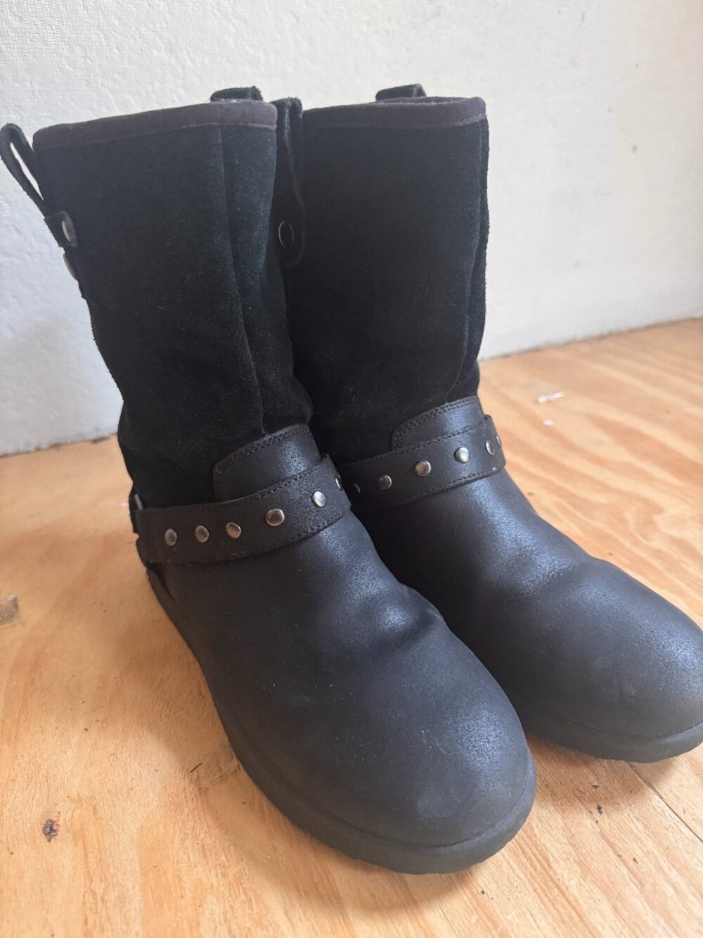UGG Black Moto Harness Boots | Women's Size 6